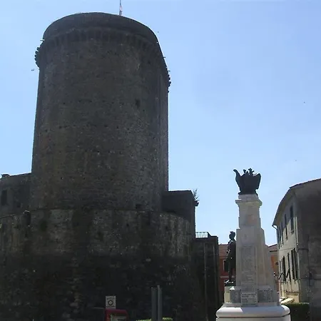 Apartman La Mansarda Di Lella