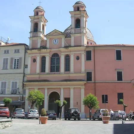 La Mansarda Di Lella * Varese Ligure